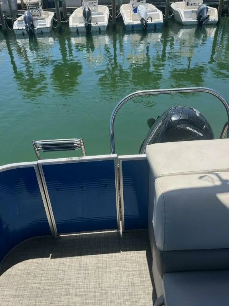 Slide: The Image of Cypress Cay 22 2022 - 4924264