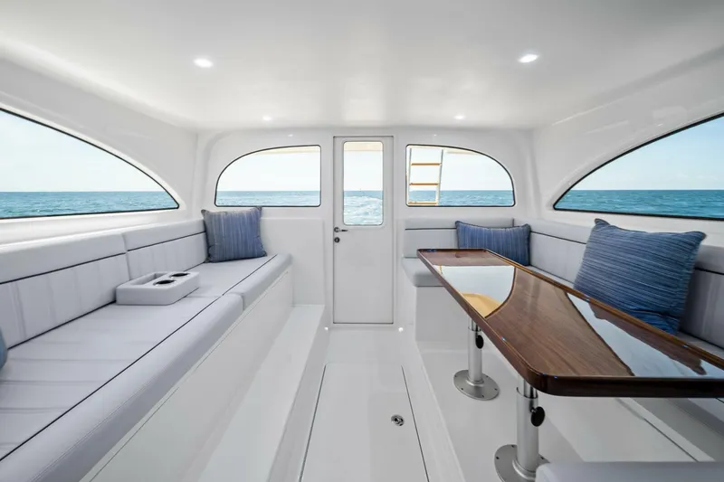 Slide: The Image of 2026 Viking 46 Billfish Dinette - 5474209