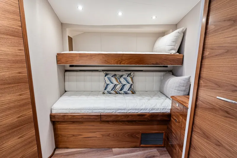 Slide: The Image of 2026 Viking 46 Billfish - 5474229