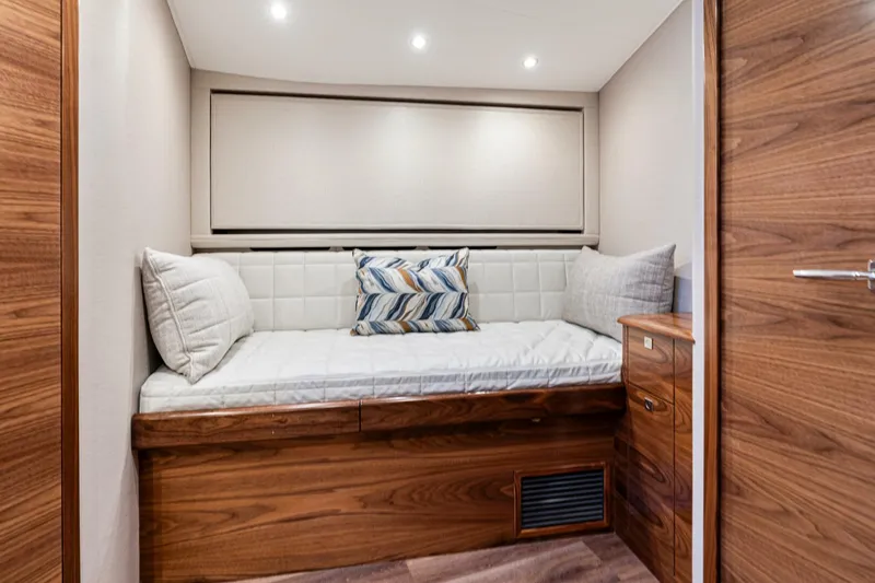 Slide: The Image of 2026 Viking 46 Billfish - 5474230