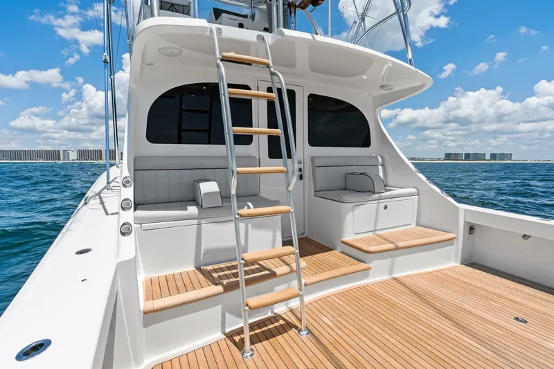 Slide: The Image of 2026 Viking 46 Billfish Cockpit - 5474239