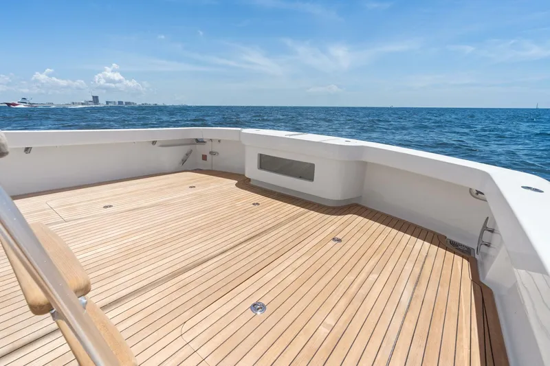 Slide: The Image of 2026 Viking 46 Billfish Cockpit - 5474234