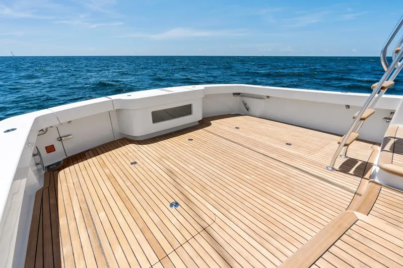 Slide: The Image of 2026 Viking 46 Billfish Cockpit - 5474236