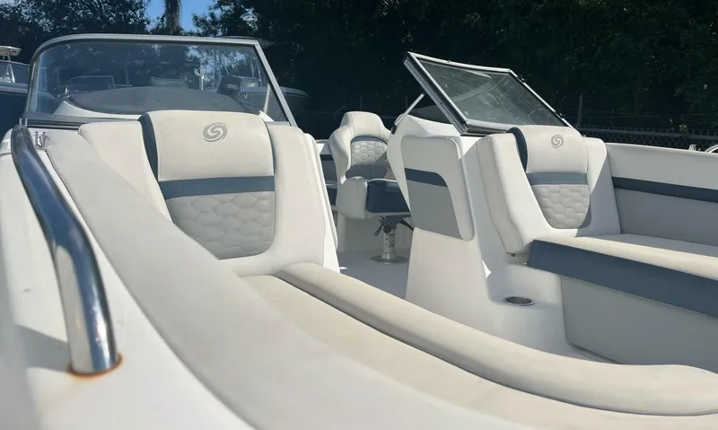 Slide: The Image of Hurricane 21 2021 - 4922541