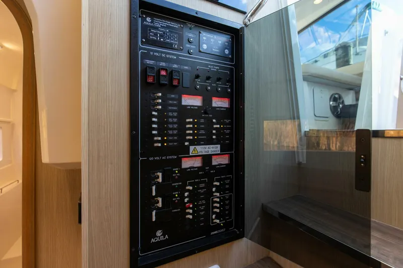 Slide: The Image of 2018 36 Aquila 36 Power Cat Katz Azz Breaker Panel - 5014631