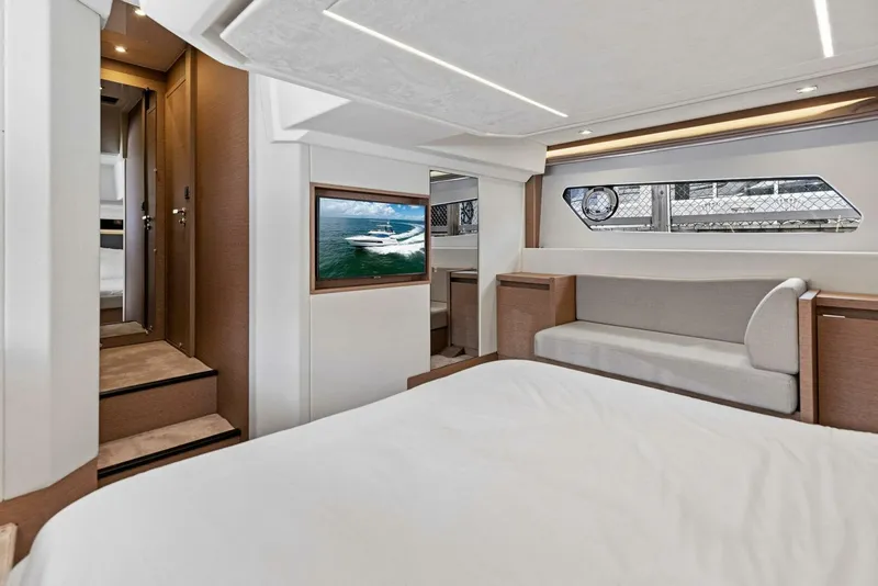 Slide: The Image of 2025 Prestige 460 Flybridge - Sistership - 4931279