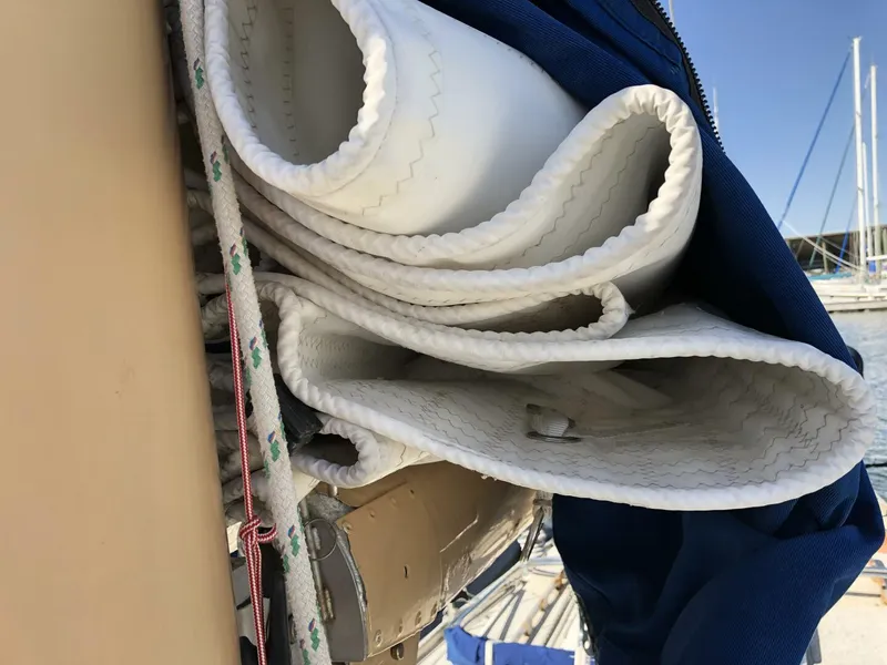 Slide: The Image of Allied XL-2 1981 - 4925746