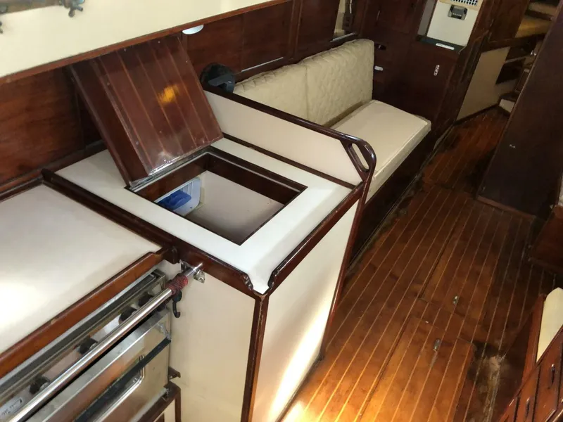 Slide: The Image of Allied XL-2 1981 - 4925748