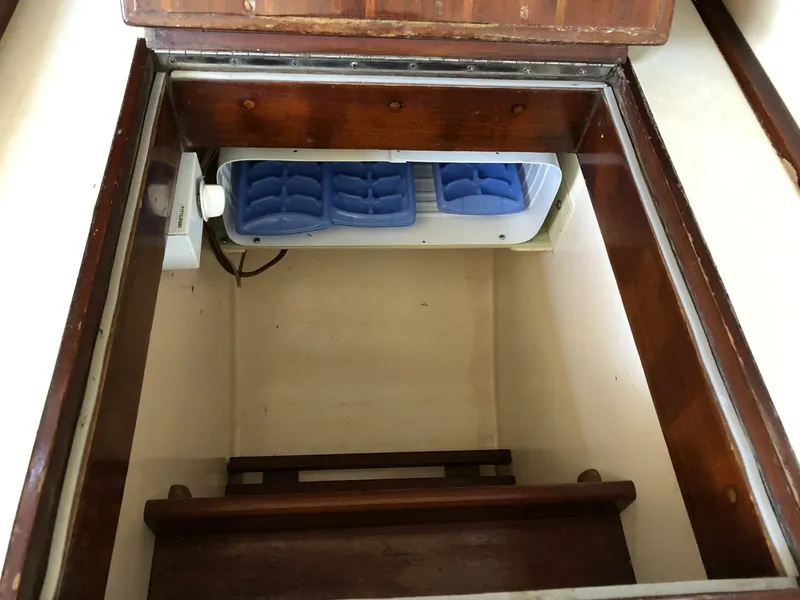 Slide: The Image of Allied XL-2 1981 - 4925753