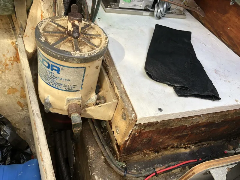 Slide: The Image of Allied XL-2 1981 - 4925737