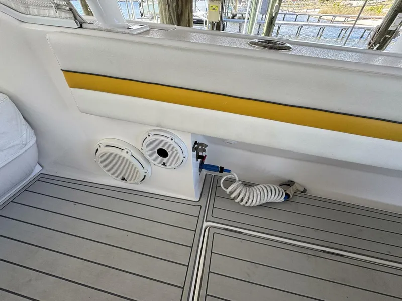 Slide: The Image of Intrepid 407 Cuddy 2020 - 4940799