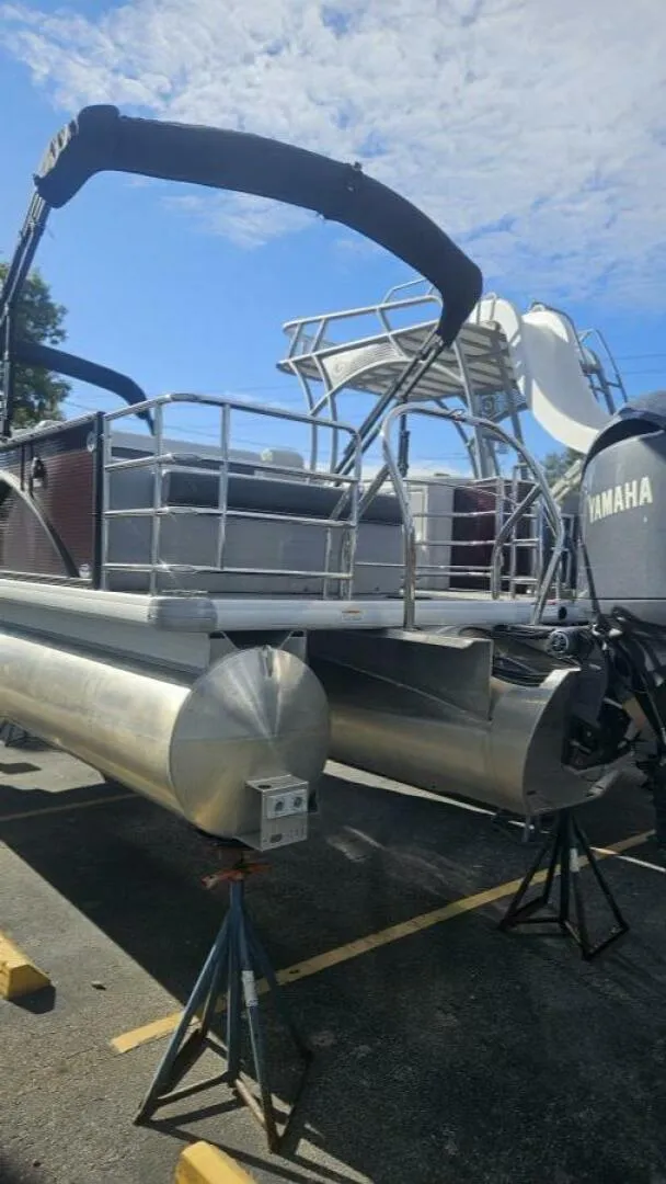 Slide: The Image of Godfrey Sweetwater 2286 2024 - 4925485