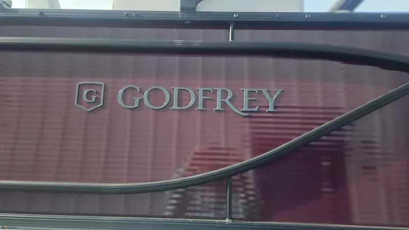 Slide: The Image of Godfrey Sweetwater 2286 2024 - 4925525