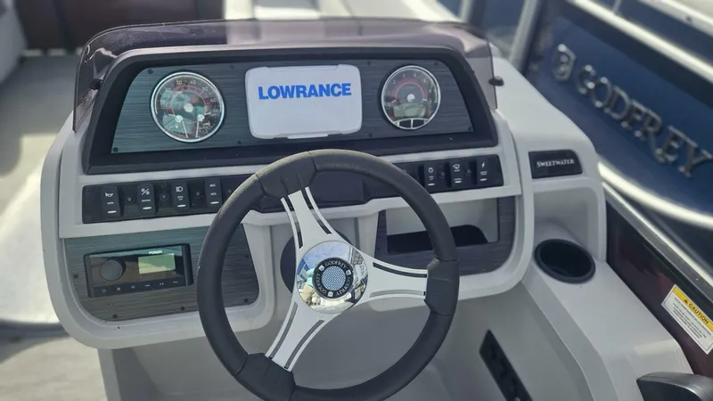 Slide: The Image of Godfrey Sweetwater 2286 2024 - 4925496