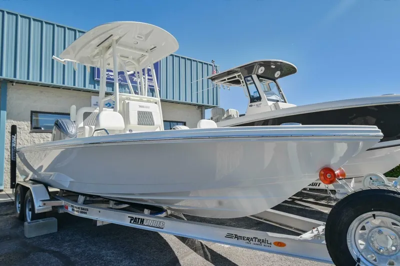 Slide: The Image of Pathfinder 2200TRS 2025 - 4926661