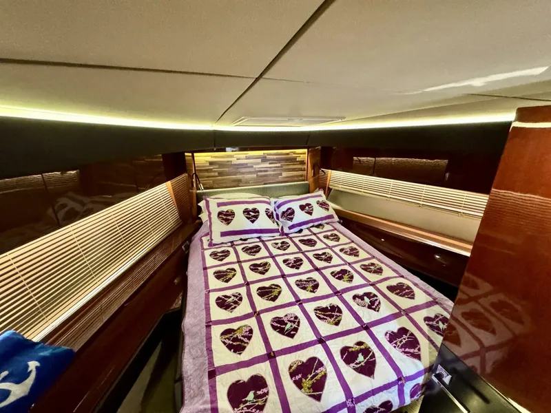 Slide: The Image of Sea Ray L590 2017 - 4928776