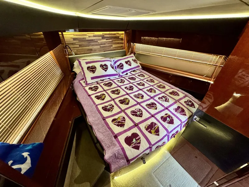 Slide: The Image of Sea Ray L590 2017 - 4928777