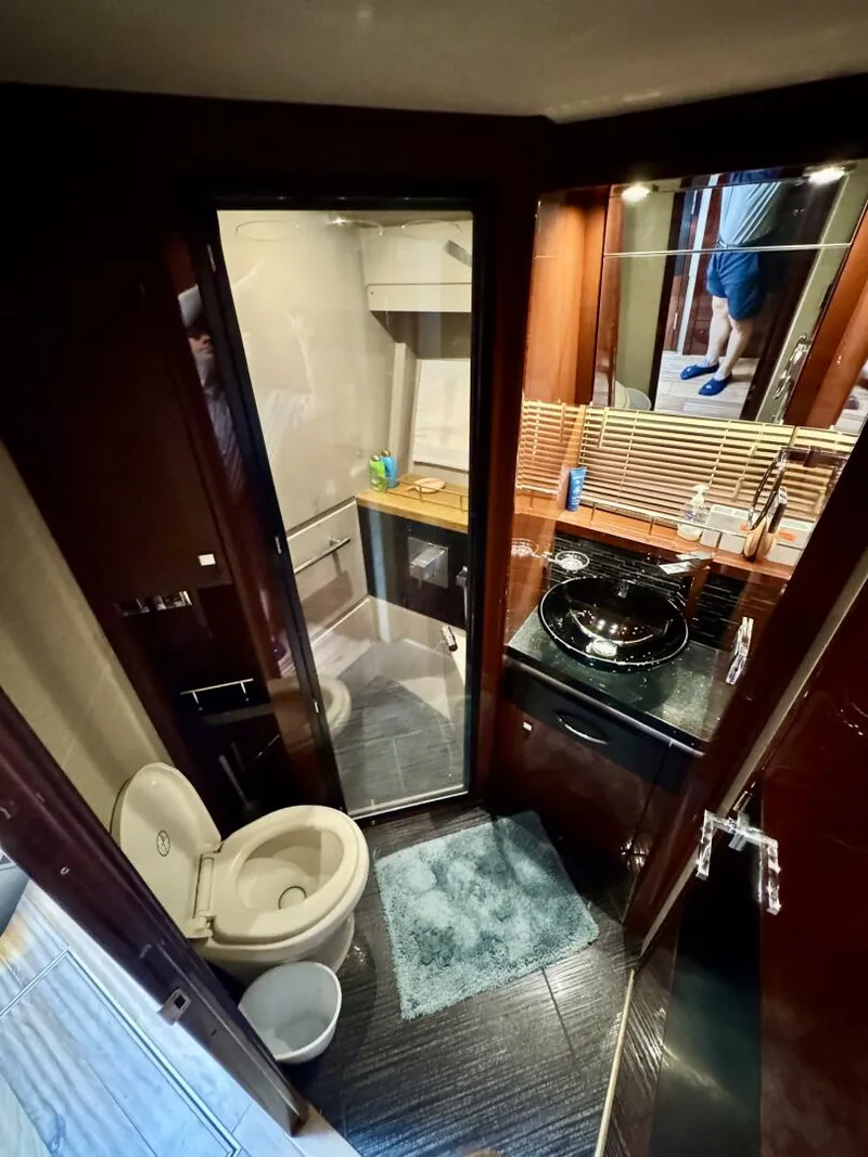 Slide: The Image of Sea Ray L590 2017 - 4928782