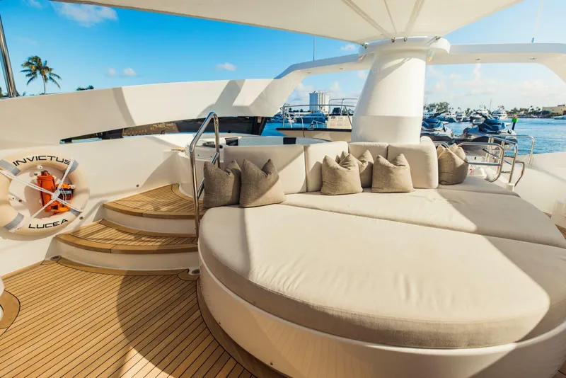 Slide: The Image of Palmer Johnson Motor Yacht 2006 - 4929959