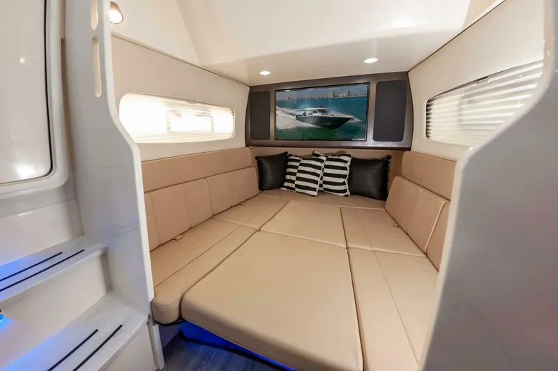 Slide: The Image of Scout 380 LXF 2020 - 4929830