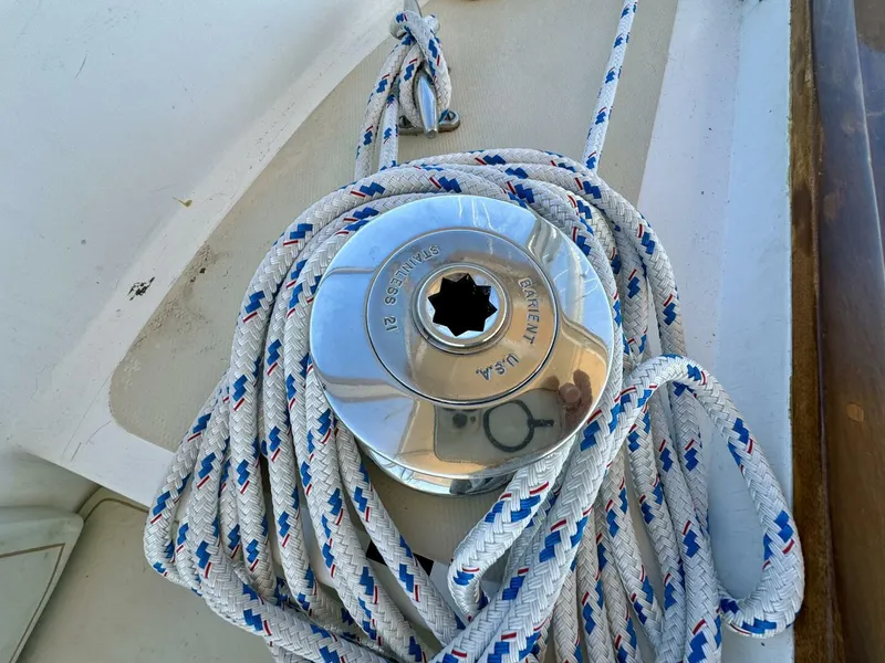 Slide: The Image of Gulfstar 47 Sailmaster Aft Cabin 1980 - 4930023