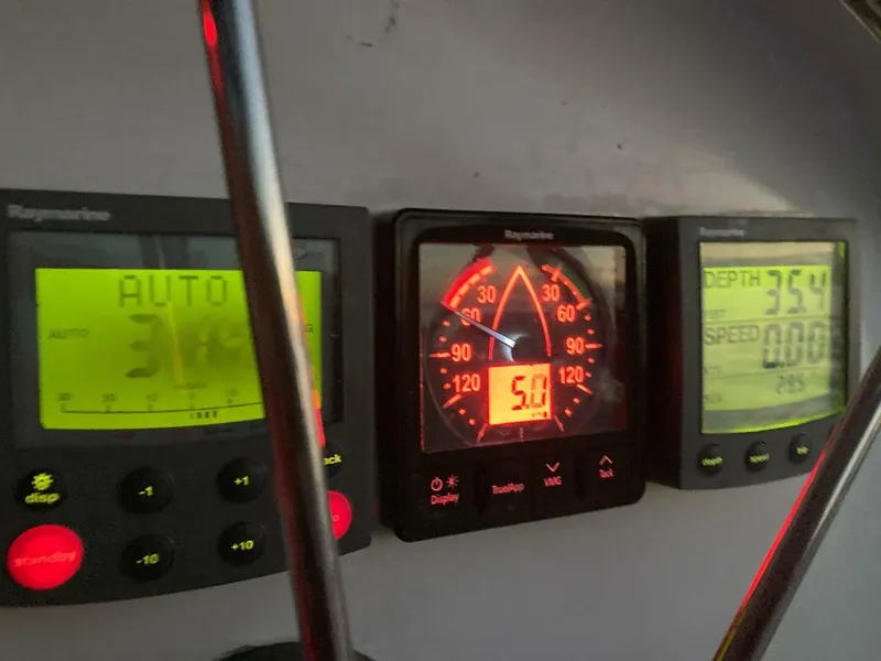 Slide: The Image of Wildcat MKIII 2002 - 5227245