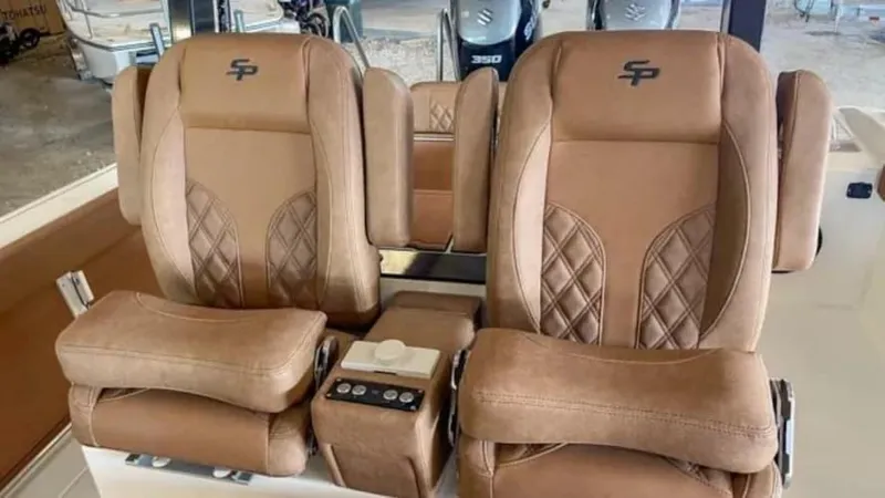 Slide: The Image of Sea Pro 32 2025 - 4931169