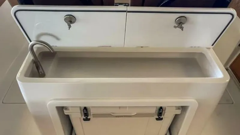 Slide: The Image of Sea Pro 32 2025 - 4931170