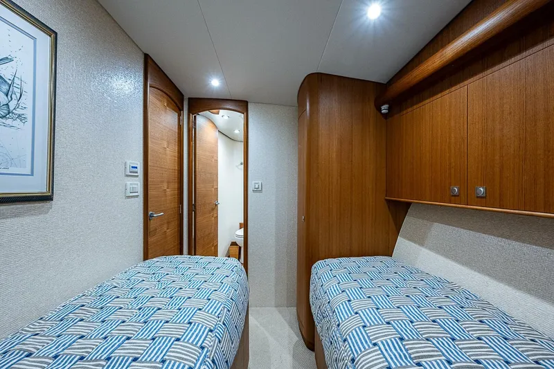 Slide: The Image of F&S Cusotm Express Sportfish 2017 - 4931924