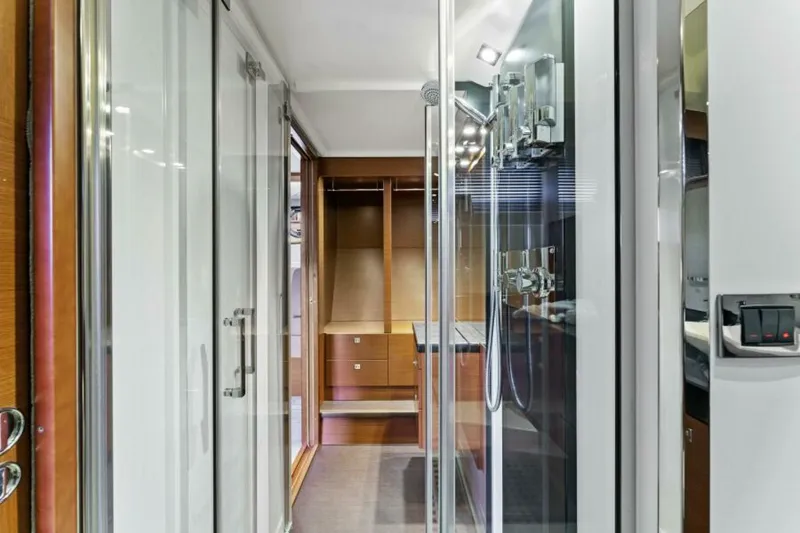 Slide: The Image of 2013 Prestige 550 Flybridge Never Enough - 4932221