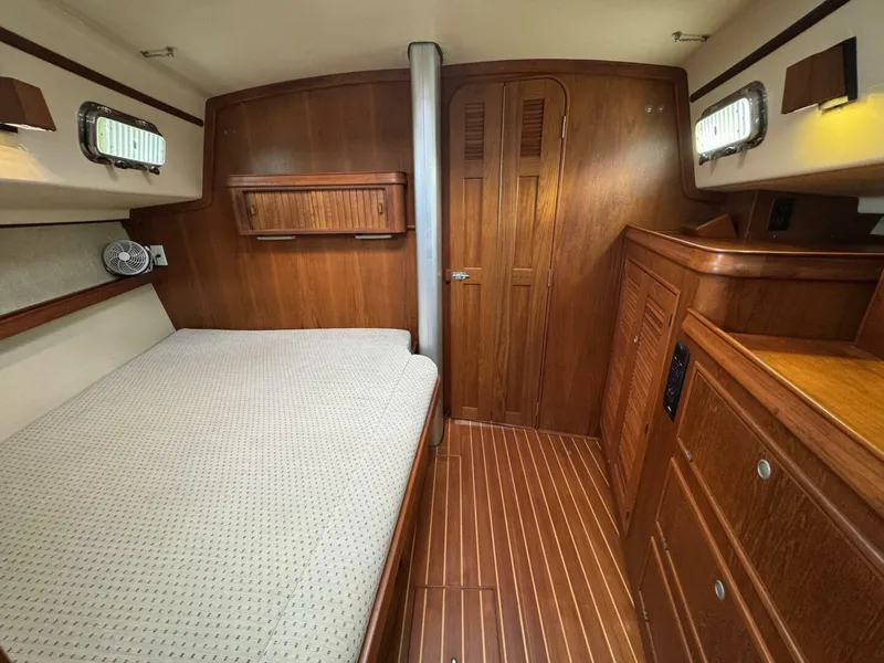 Slide: The Image of Island Packet 45 1999 - 4932925