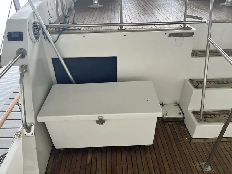 Slide: The Image of 1991 Marine Trader 46 Double Cabin - 4975589