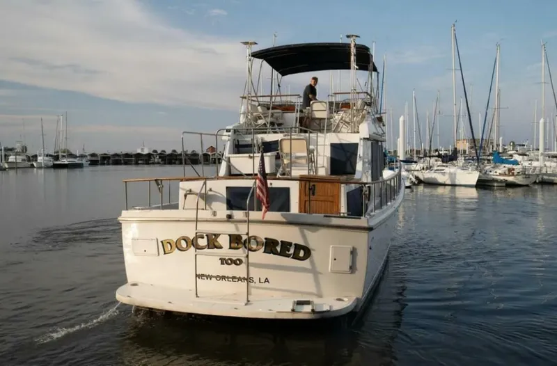 Slide: The Image of 1991 Marine Trader 46 Double Cabin Transom - 4933055