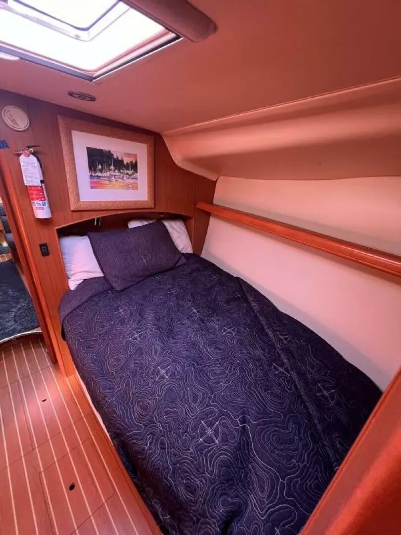 Slide: The Image of Pullman 2008 Hunter 45 - 4933613