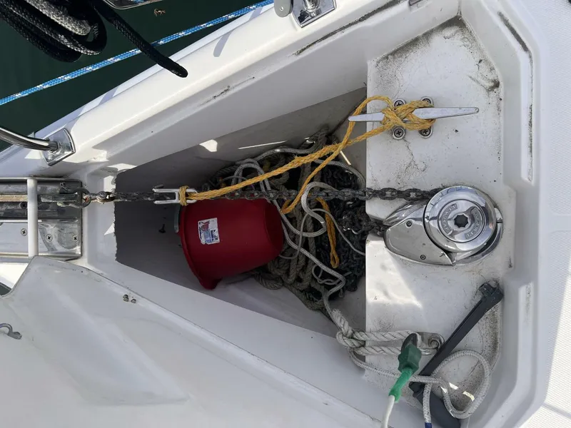 Slide: The Image of anchor 2008 Hunter 45 - 4933617