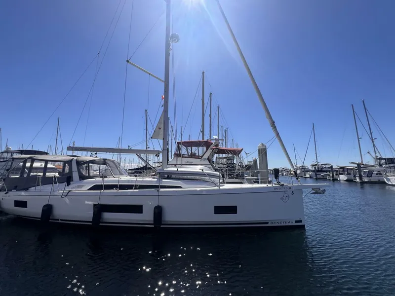 Slide: The Image of Cover 2022 Beneteau 46.1 - 4933674