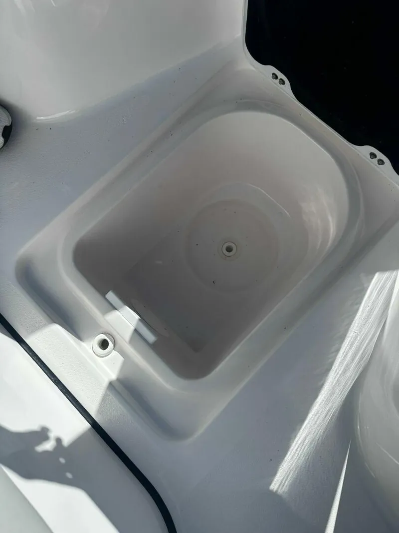 Slide: The Image of Sea Fox 248 Commander 2022 - 4933873