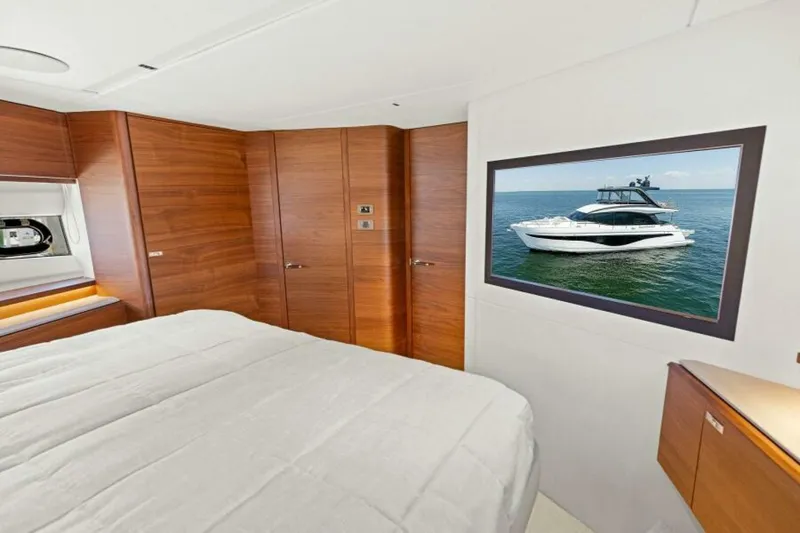 Slide: The Image of 2024 Princess Y72 Motor Yacht - Princess Rose III - VIP Stateroom - 4934706