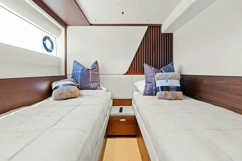 Slide: The Image of 2024 Princess Y72 Motor Yacht - Princess Rose III - Guest Stateroom - Port - 4934712