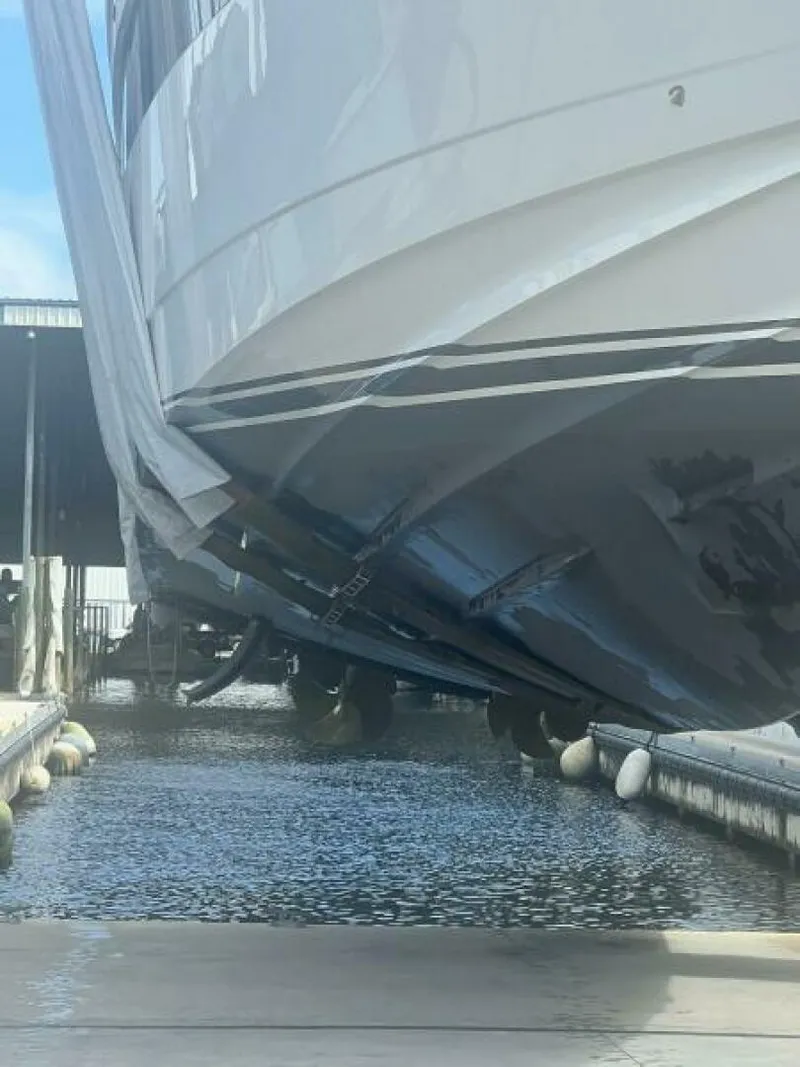 Slide: The Image of 2024 Princess Y72 Motor Yacht - Princess Rose III - Profile - 4934761