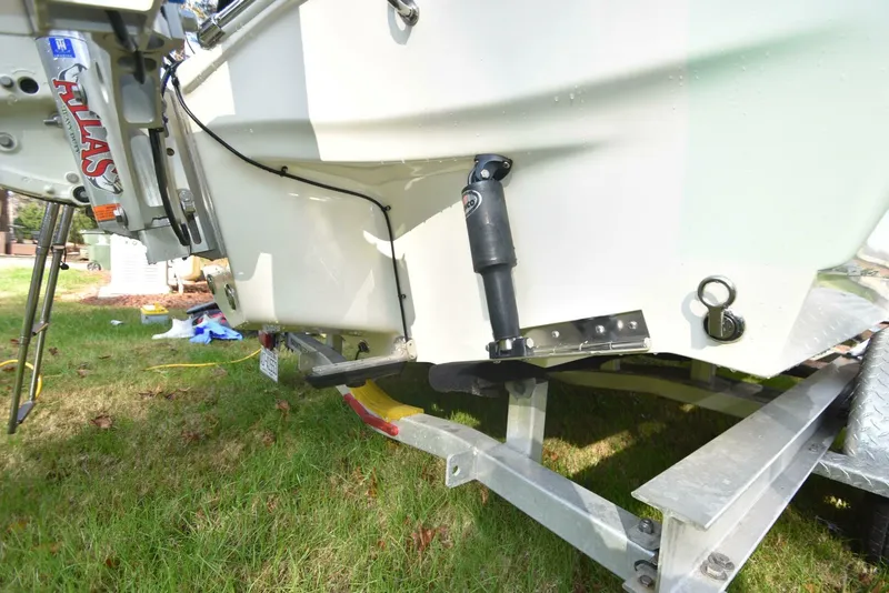 Slide: The Image of Avenger AV24 2020 - 4935073