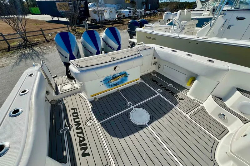 Slide: The Image of Fountain 38SFC 2007 - 4935490