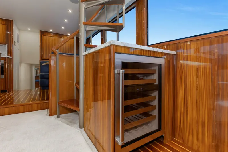 Slide: The Image of 2001 65 Viking Convertible Enclosed Bridge Partnership Wine Cooler - 5003898