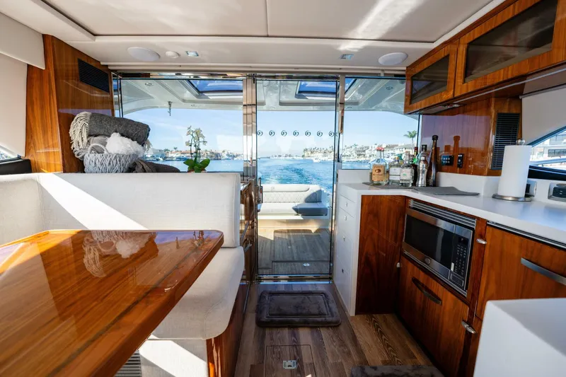 Slide: The Image of 2022 Riviera 4800 Sport Yacht - VENTURES64 - 4936811