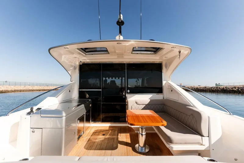 Slide: The Image of 2022 Riviera 4800 Sport Yacht - VENTURES64 - 4936841