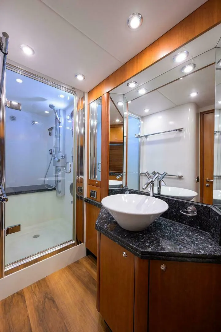 Slide: The Image of Master EnSuite - 4941100