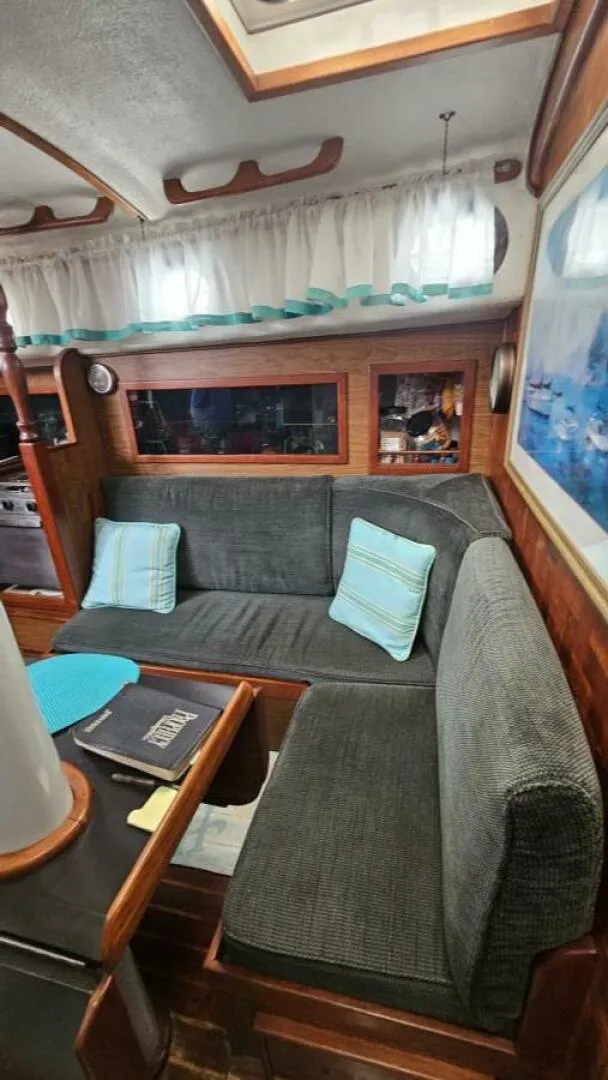 Slide: The Image of CSY 44 Center Cockpit 1979 - 4939768