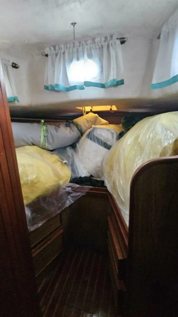 Slide: The Image of CSY 44 Center Cockpit 1979 - 4939770