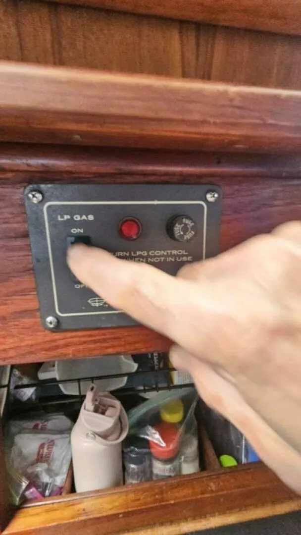 Slide: The Image of CSY 44 Center Cockpit 1979 - 4939765