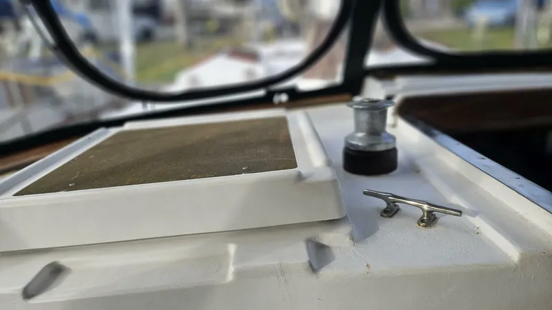 Slide: The Image of CSY 44 Center Cockpit 1979 - 4942174